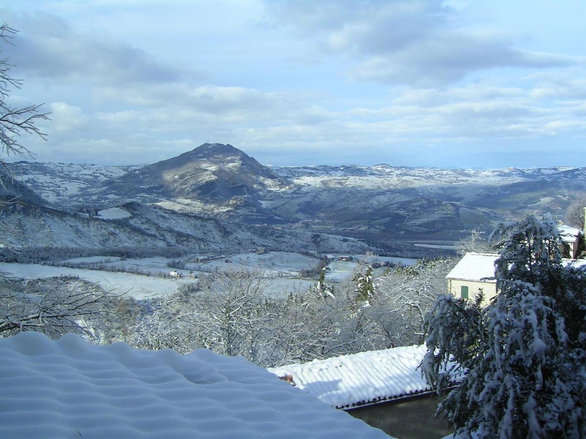 L'Androne B&B 산레오 외부 사진